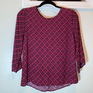 Forever 21 Women’s Size M 3/4 Sleeve Blouse. EUC